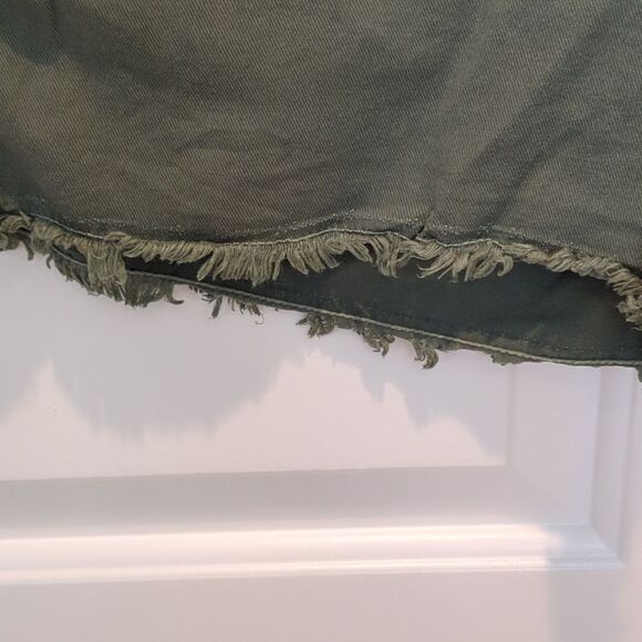 Nili Lotan carpenter short - Picture 5 of 9